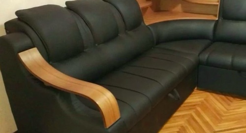 Перетяжка кожаного дивана. Белорусская